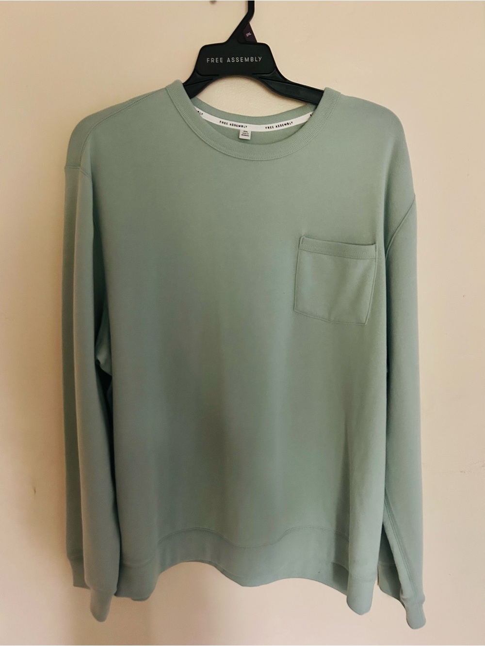 Free Assembly Men's Sage Green Crewneck Pocket Sweater 2XL